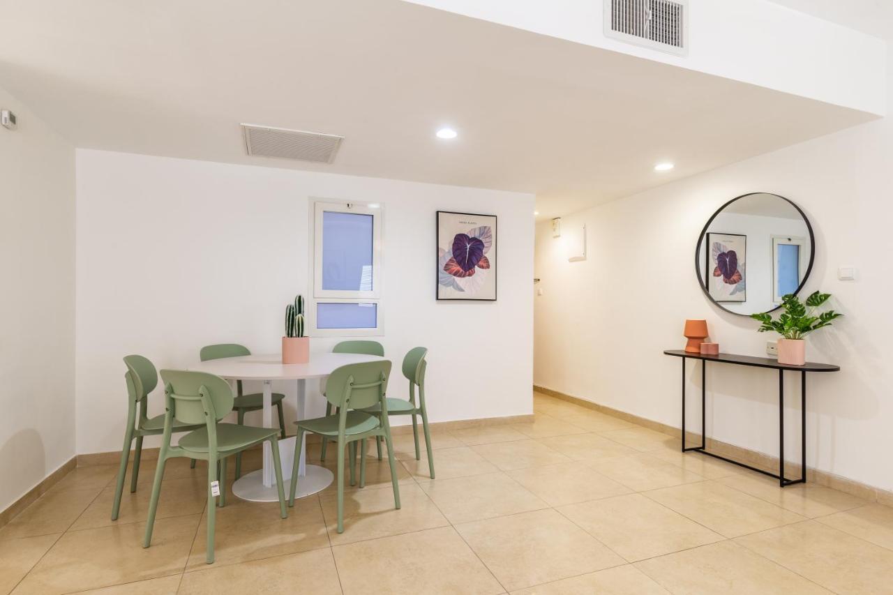 Apartment In Rehavia Йерусалим Екстериор снимка